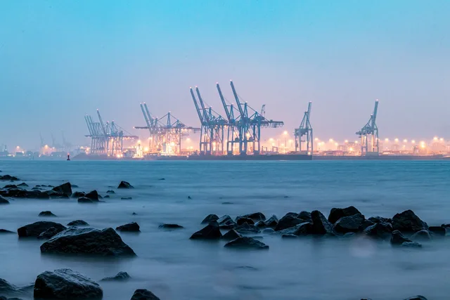elbe beach, nature, hamburg, elbe, water, lights, cloudy, mood, architecture, export. 8 things about business intelligence worth your time